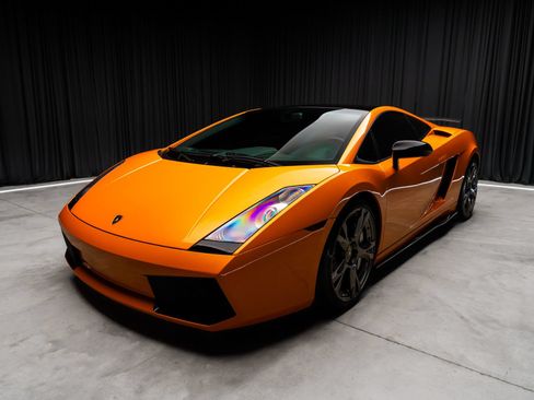 Used 2006 Lamborghini Gallardo AWD/4WD image 10