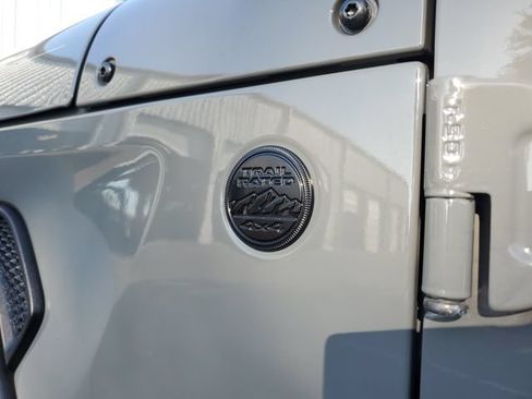 Used 2021 Jeep Wrangler Unlimited Sport AWD/4WD image 7