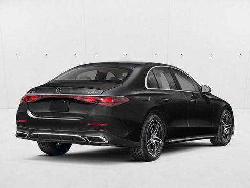 New 2026 Mercedes-Benz E 450 4MATIC Sedan image 2