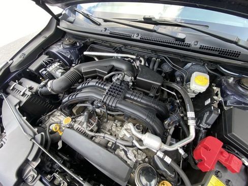 Used 2024 Subaru Crosstrek 2.0i Premium image 11