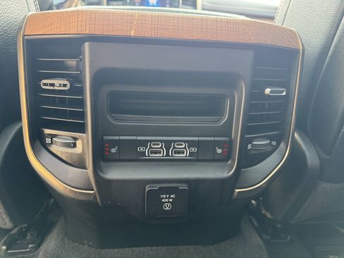 Used 2022 RAM 1500 Limited w/ Body-Colour Bumper Group AWD/4WD image 26