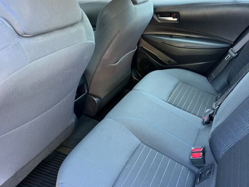 Used 2020 Toyota Corolla SE FWD image 4