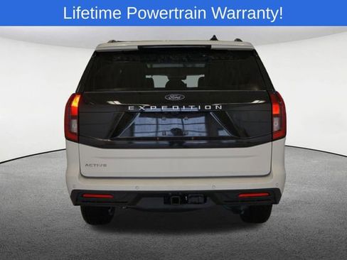 New 2026 Ford Expedition Active image 11