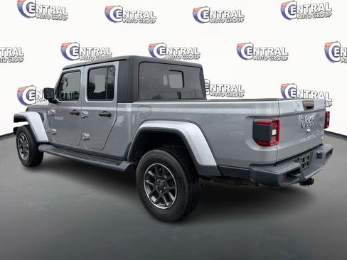 Used 2020 Jeep Gladiator Overland image 7