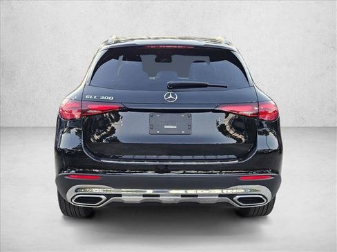 Certified 2026 Mercedes-Benz GLC 300 image 8
