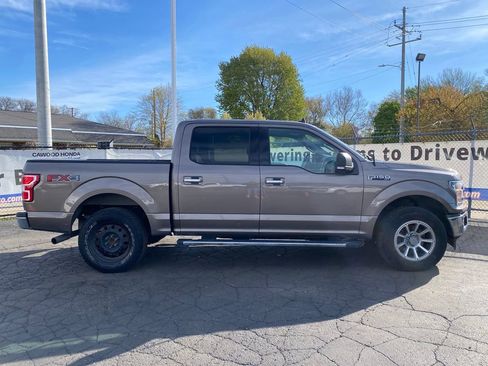 Used 2019 Ford F150 XLT w/ Equipment Group 302A Luxury AWD/4WD image 2