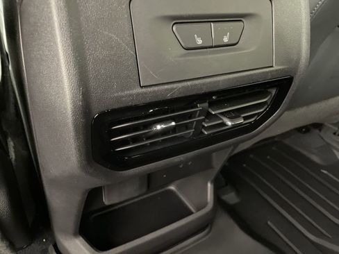 New 2025 Chevrolet Silverado EV LT image 23