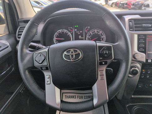 Certified 2022 Toyota 4Runner Limited AWD/4WD image 14
