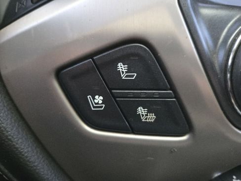 Used 2018 GMC Sierra 2500 Denali w/ Duramax Plus Package image 7