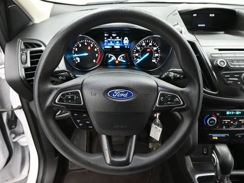 Certified 2018 Ford Escape SE FWD image 12