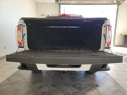 Used 2018 GMC Canyon All Terrain image 18