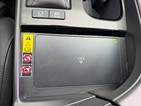 Certified 2025 Lexus ES 300h w/ Technology Package FWD image 29