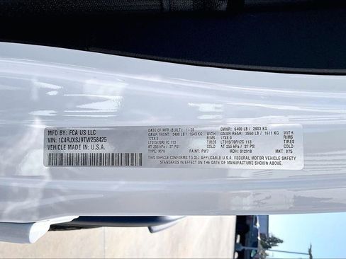 Used 2026 Jeep Wrangler Unlimited Rubicon 392 w/ Quick Order Package 27X Moab AWD/4WD image 33