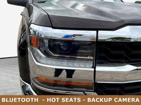 Used 2018 Chevrolet Silverado 1500 LT w/ All Star Edition AWD/4WD image 32