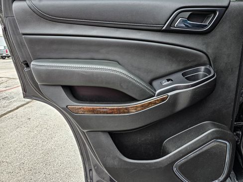 Used 2017 Chevrolet Tahoe LS w/ All-Season Package image 26