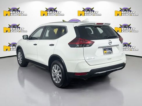 Used 2018 Nissan Rogue S AWD/4WD image 7