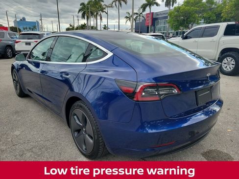 Used 2020 Tesla Model 3 Standard Range Plus image 6