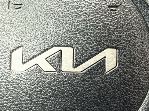 Used 2023 Kia Forte LXS FWD image 28