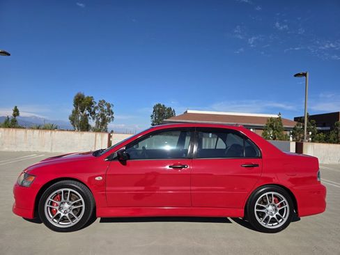 Used 2006 Mitsubishi Lancer Evolution RS AWD/4WD image 6