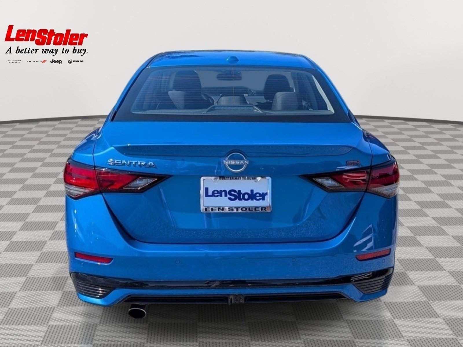 Used 2025 Nissan Sentra SR FWD image 4