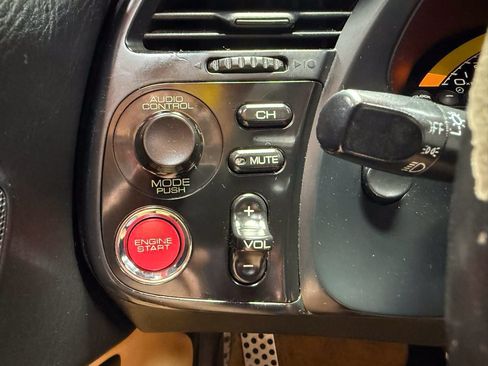 Used 2004 Honda S2000 image 22