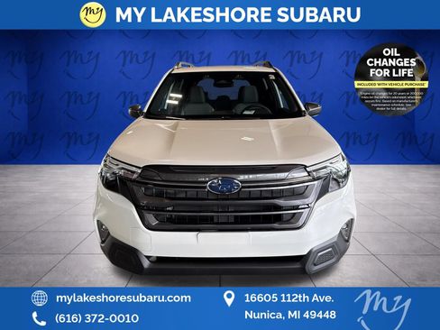 New 2026 Subaru Forester Premium w/ Base/Premium Package AWD/4WD image 2
