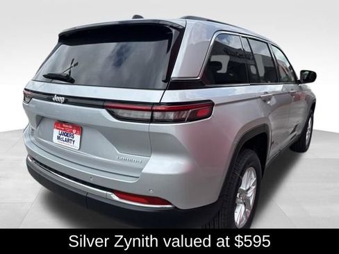 New 2026 Jeep Grand Cherokee Laredo X RWD image 6