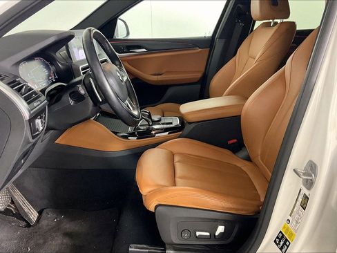 Certified 2023 BMW X4 xDrive30i w/ Premium Package image 6