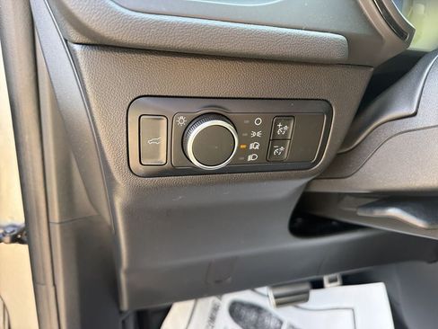 Used 2024 Ford Escape ST-Line AWD/4WD image 17