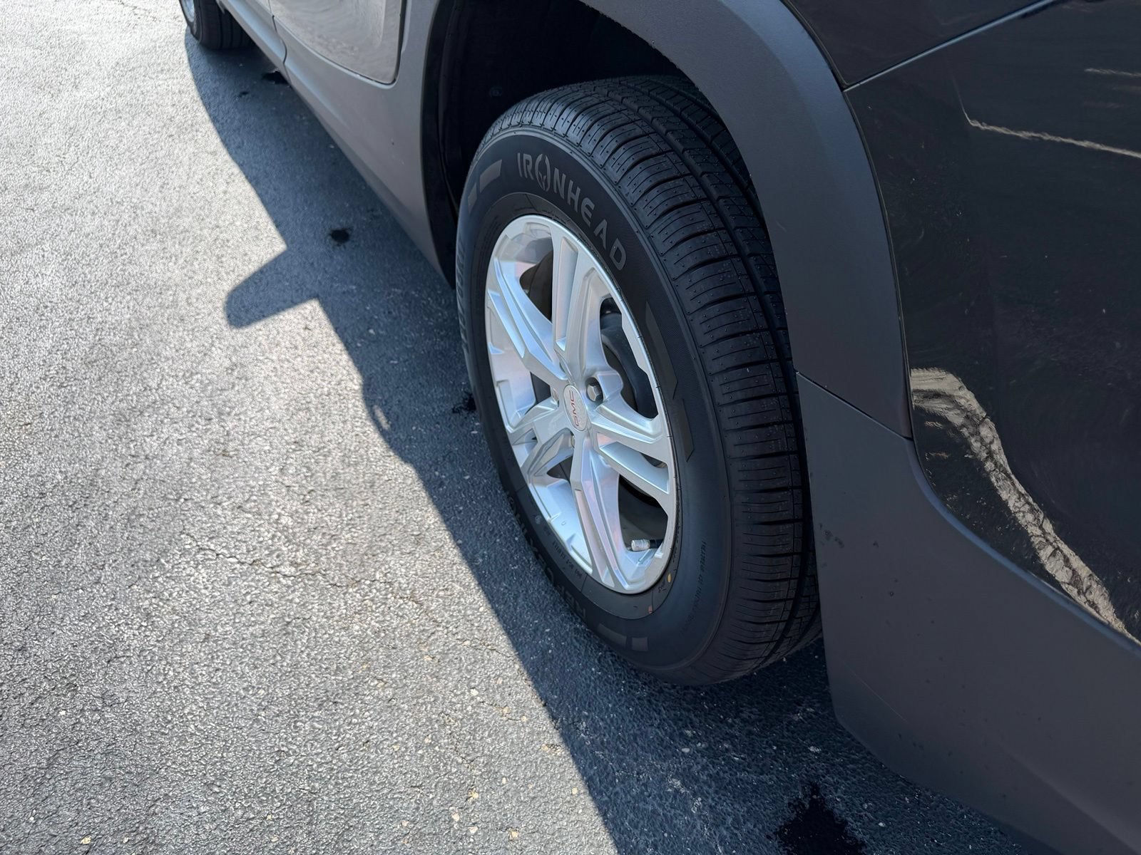 Used 2022 GMC Terrain SLE FWD image 10