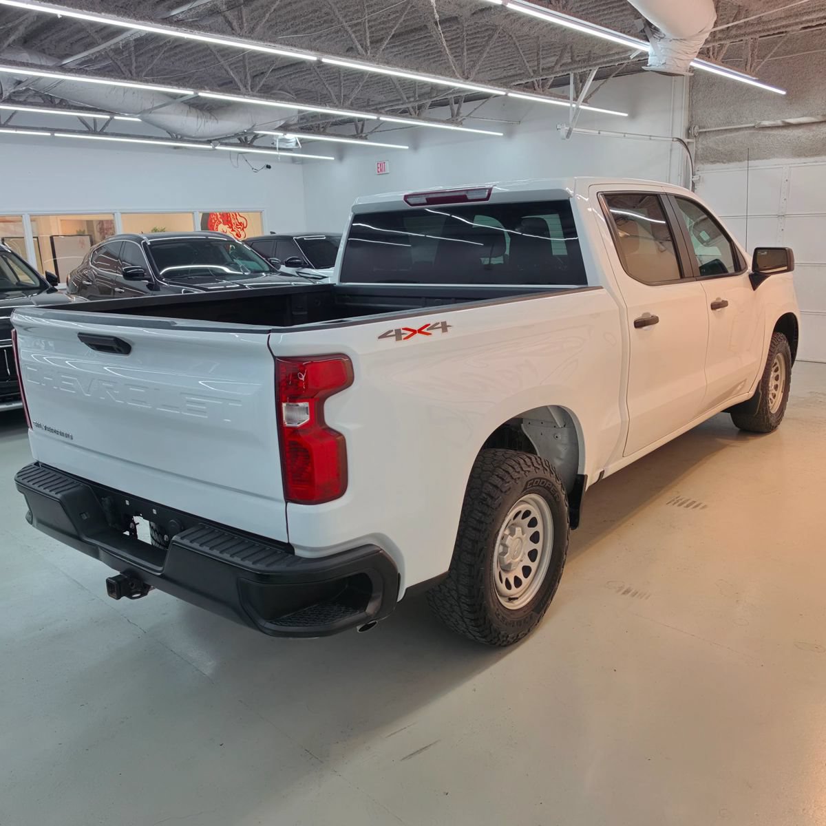 Used 2022 Chevrolet Silverado 1500 W/T w/ WT Value Package AWD/4WD image 12