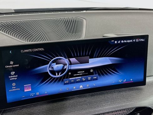 Used 2025 BMW 330i 330i w/ Premium Package image 14