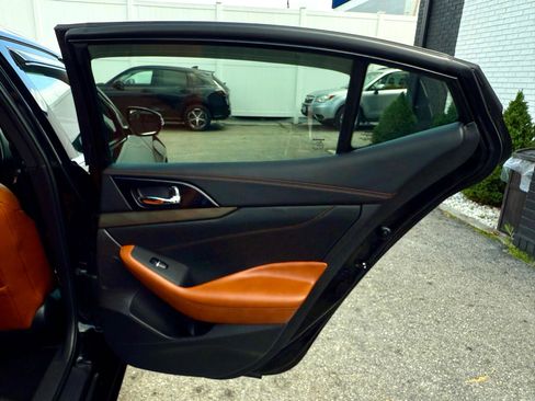 Used 2019 Nissan Maxima Platinum w/ Reserve Package image 22