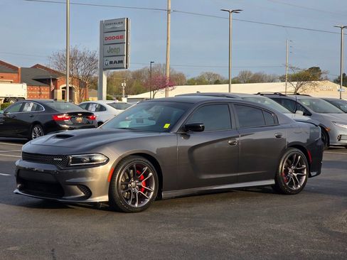 Used 2023 Dodge Charger R/T w/ Daytona Edition Group image 2