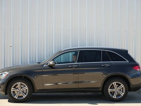 Used 2022 Mercedes-Benz GLC 300 image 8