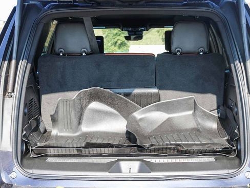 Used 2024 GMC Yukon Denali Ultimate image 25