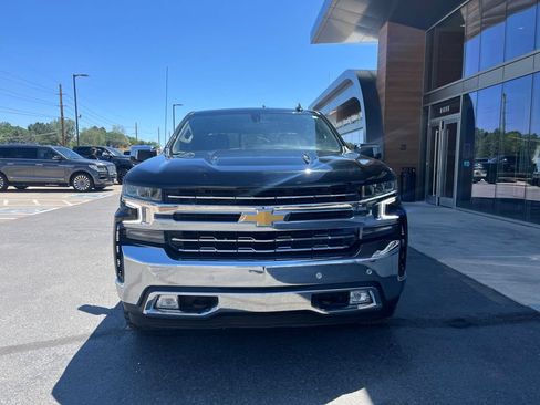 Used 2021 Chevrolet Silverado 1500 LTZ AWD/4WD image 2