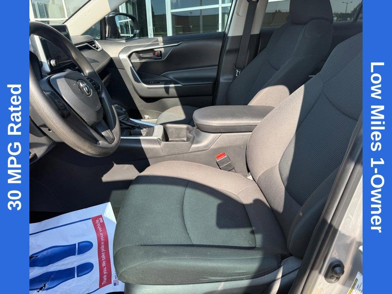 Used 2023 Toyota RAV4 LE FWD image 16