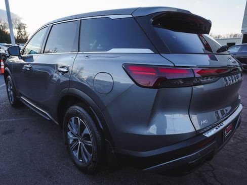 Used 2025 INFINITI QX60 Pure w/ Cargo Package image 7