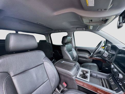 Used 2015 GMC Sierra 1500 SLT w/ SLT Crew Cab Value Package RWD image 15