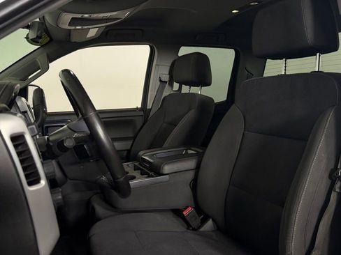 Used 2018 GMC Sierra 1500 SLE w/ SLE Value Package AWD/4WD image 14