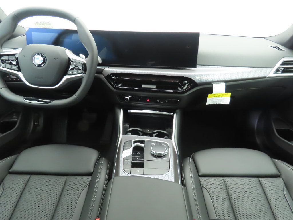 Used 2026 BMW 330i Sedan w/ Convenience Package RWD image 14