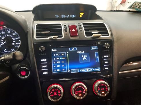Used 2017 Subaru Crosstrek 2.0i Limited AWD/4WD image 19