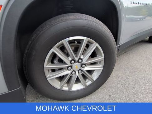 Used 2024 Chevrolet Traverse LT AWD/4WD image 33