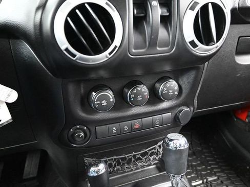 Certified 2016 Jeep Wrangler Sahara w/ Trailer Tow Group image 29