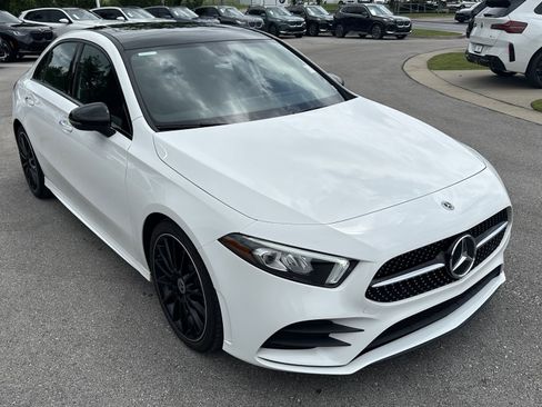 Used 2022 Mercedes-Benz A 220 4MATIC image 2