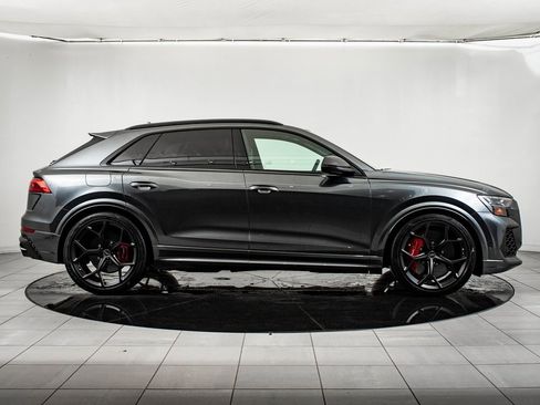 New 2026 Audi RS Q8 performance image 11