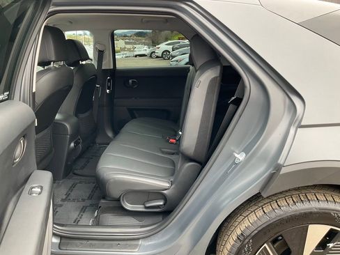 Used 2025 Hyundai Ioniq 5 SEL image 26