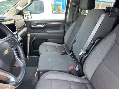 Used 2026 Chevrolet Silverado 1500 LT AWD/4WD image 13