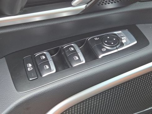 Used 2022 Kia Telluride S AWD/4WD image 28
